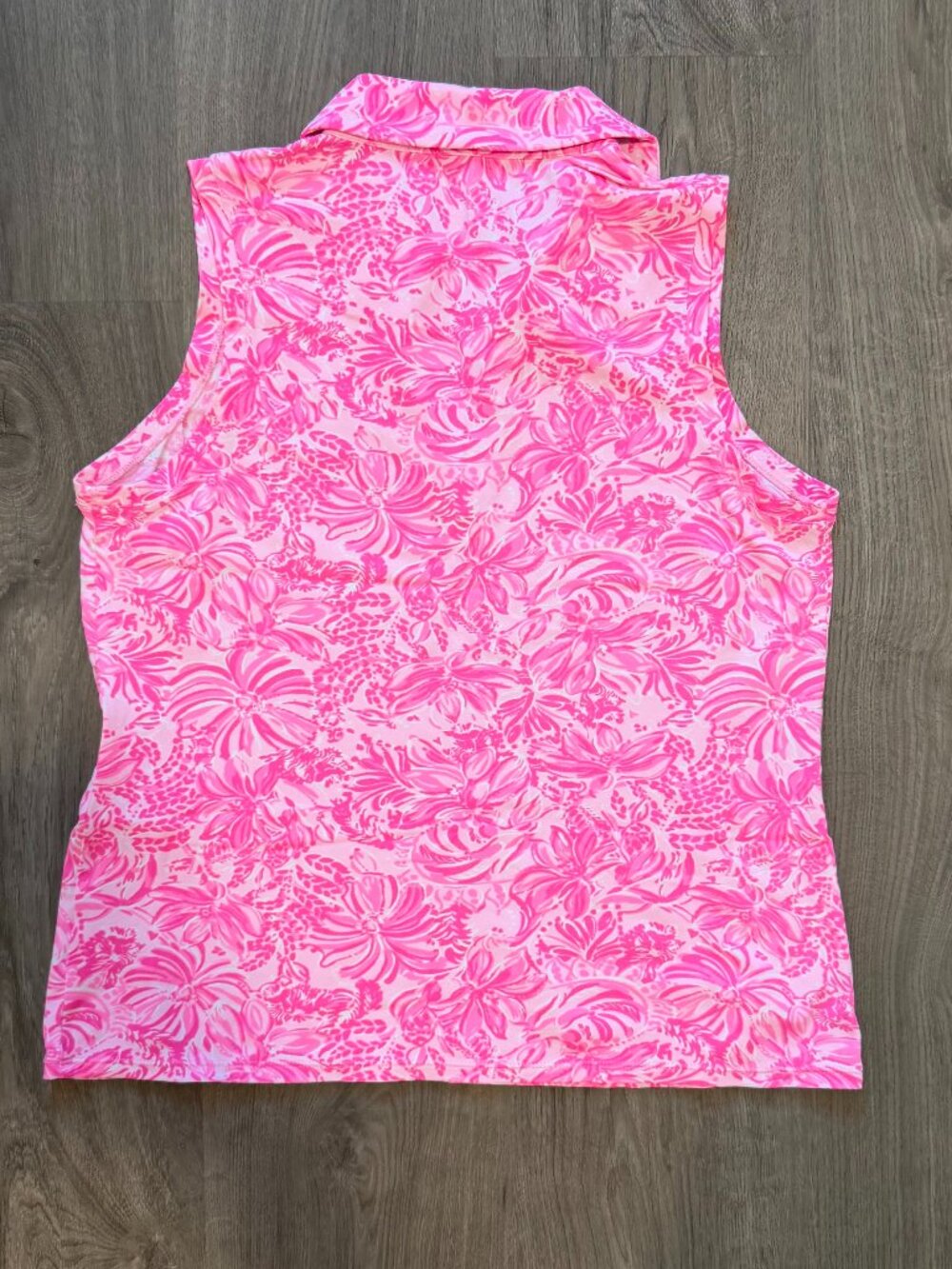 NWOT Lilly Pulitzer Luxletic Golf/Tennis Polo Top Size M - Picture 2 of 4